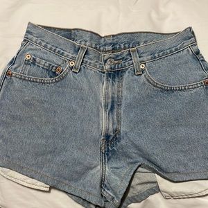 Vintage Levi’s shorts